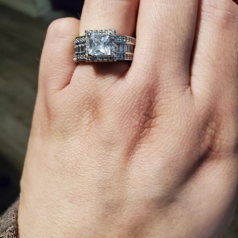 Womens 2 ctw sterling silver wedding ring